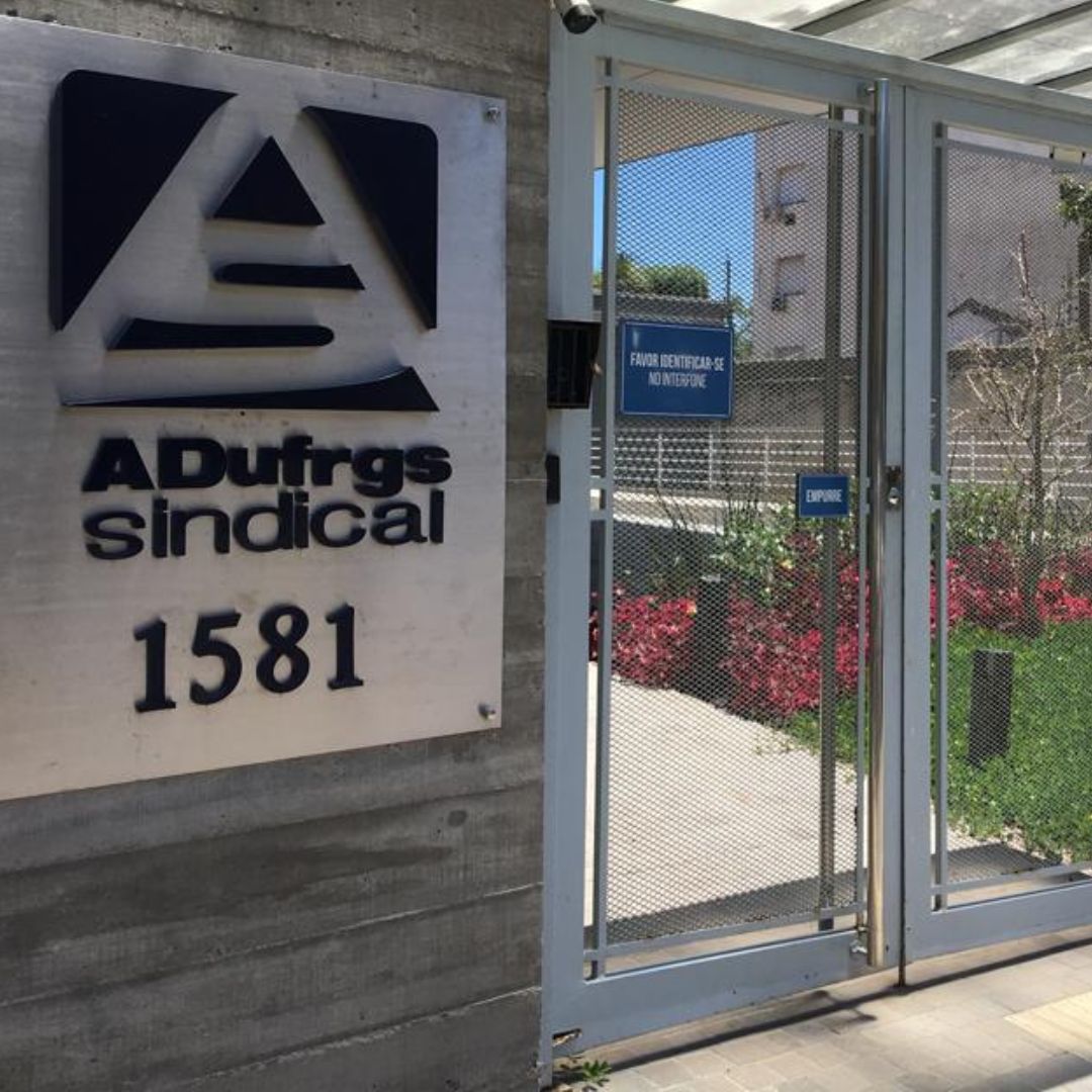 GT de Educação da ADUFRGS-Sindical convida filiadas e filiados para reunião on-line